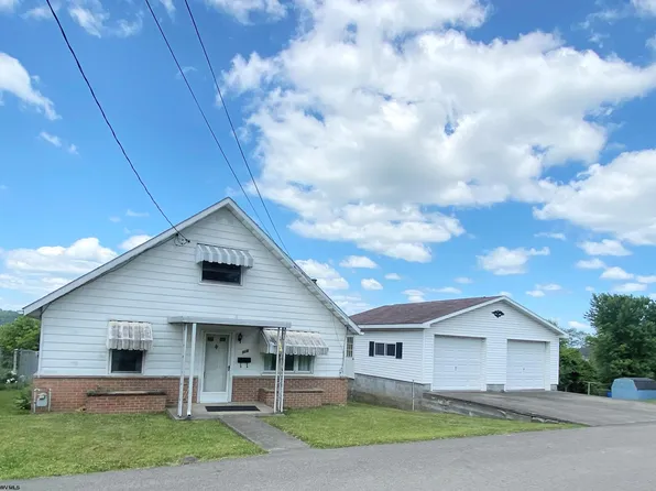 318 Tygart St, Fairmont, WV 26554
