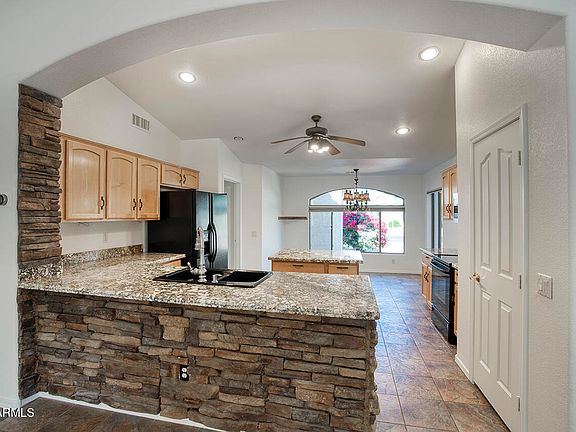 4th image of 16111 W MULBERRY Drive