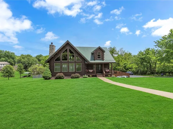 303 Sharon Grange Rd, Aliquippa, PA 15001