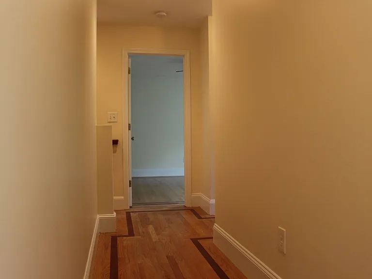 8 Grant St #18 — Photo 14