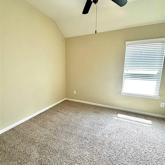 14818 Raleighs Meadow Ct — Photo 10