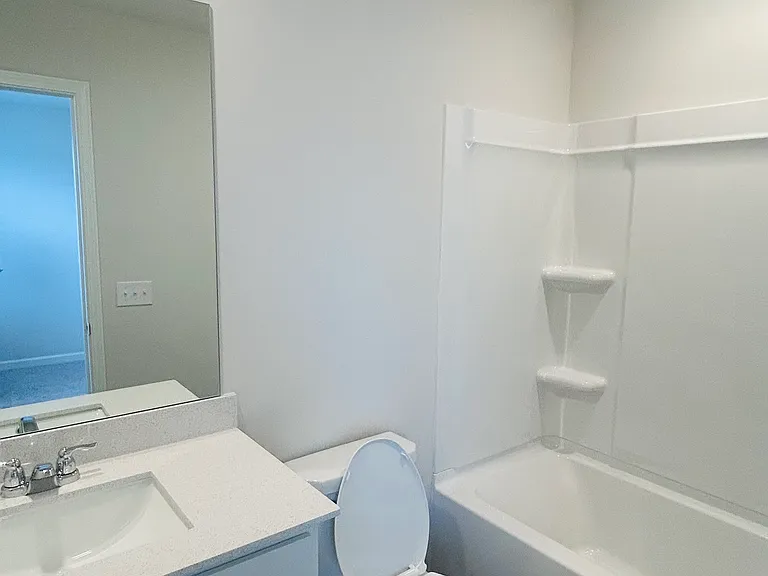 806 Taylor St — Photo 12