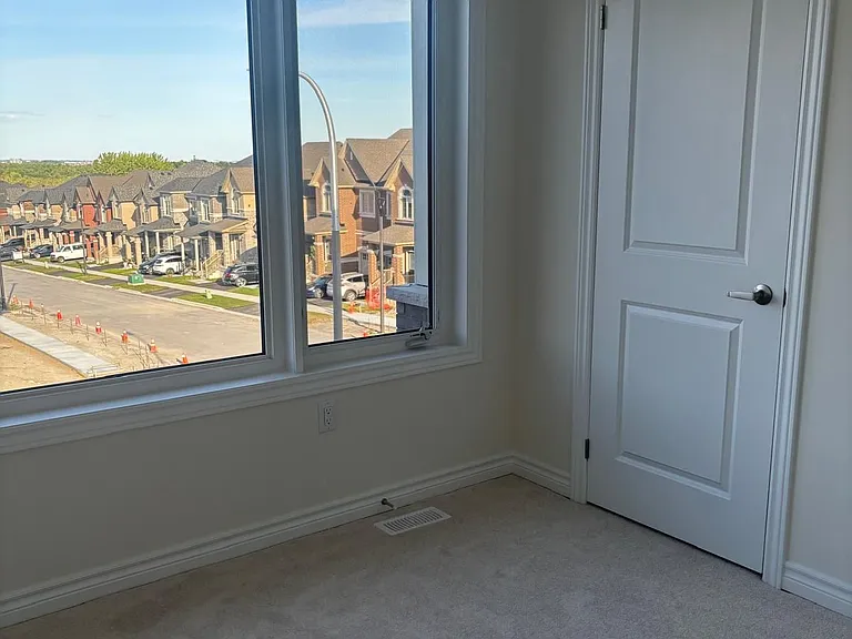 2540 Hibiscus Dr — Photo 18