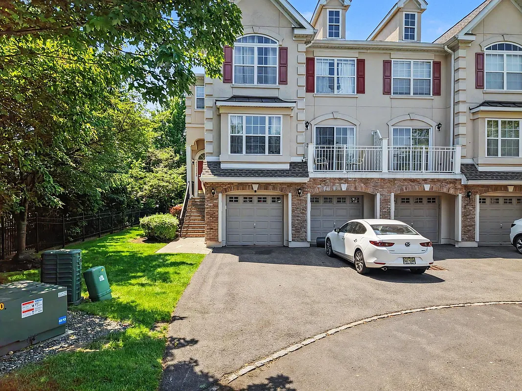 180 Blue Heron Drive 180