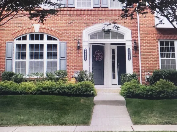 23485 Logans Ridge Ter, Ashburn, VA 20148