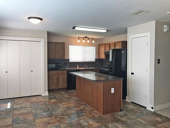 5th image of 26885 Kings Park Hollow Dr