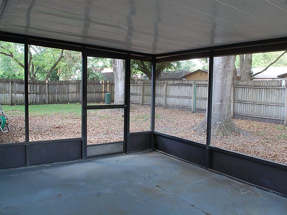 3rd image of 4217 Briarberry Ln