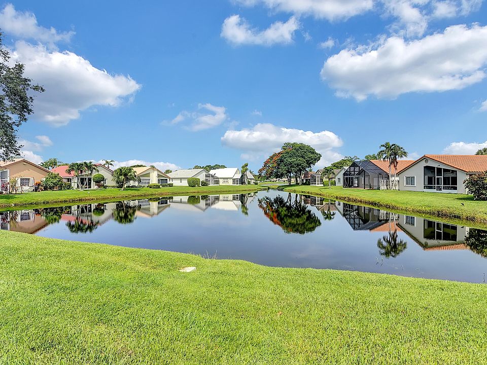 1st image of 12121 Bay Club Drive