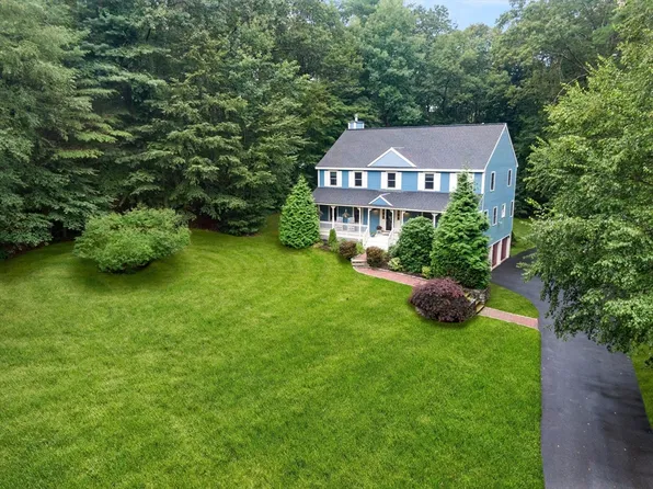 4 Swanton Way, Georgetown, MA 01833