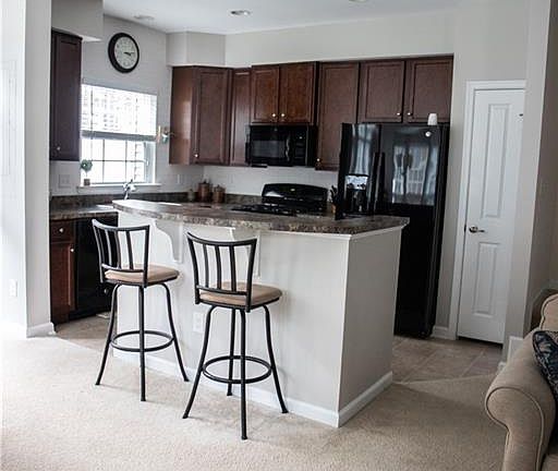 4th image of 8948 Ringview Dr