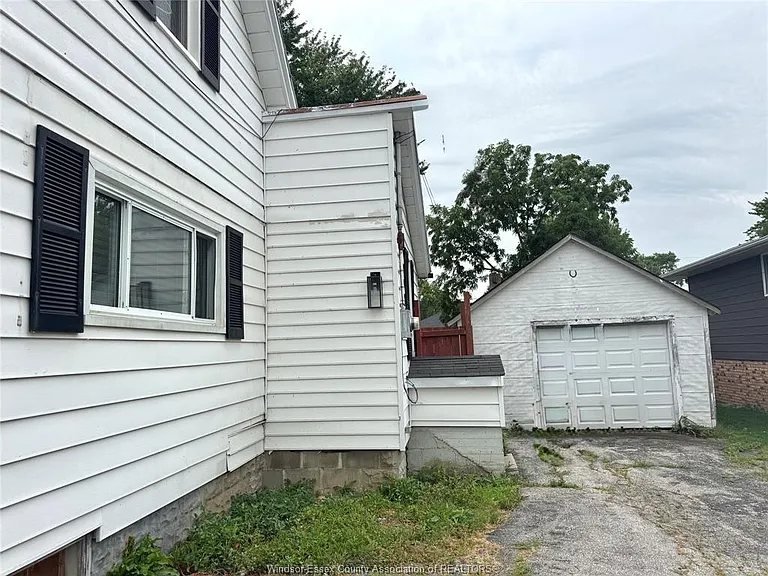 12333 Lanoue St — Photo 2