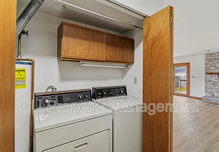 3304 Halifax Dr — Photo 16