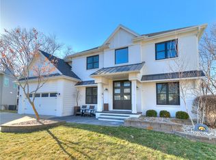 8321 Talbot Pl, Johnston, IA 50131