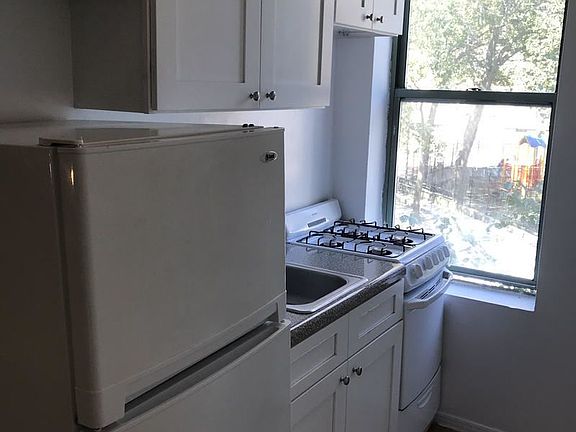 2nd image of 248 W 64th St APT 3A