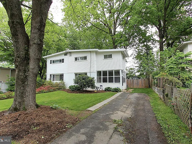 4272 Allison Cir — Photo 3