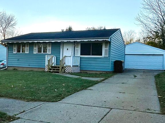 2nd image of 3336 Hanover Dr