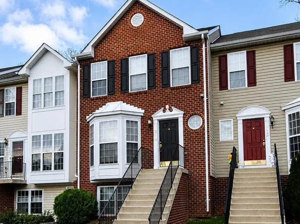 742 Heather Stone Loop #29, Glen Burnie, MD 21061