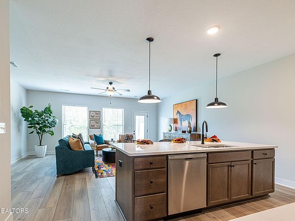 3rd image of 8978 Keenberg Ln