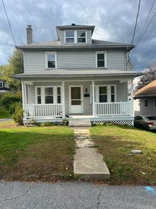 35 Roushey St, Shavertown, PA, 18708