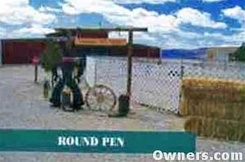 5 STALL BARN/TRAINING PEN