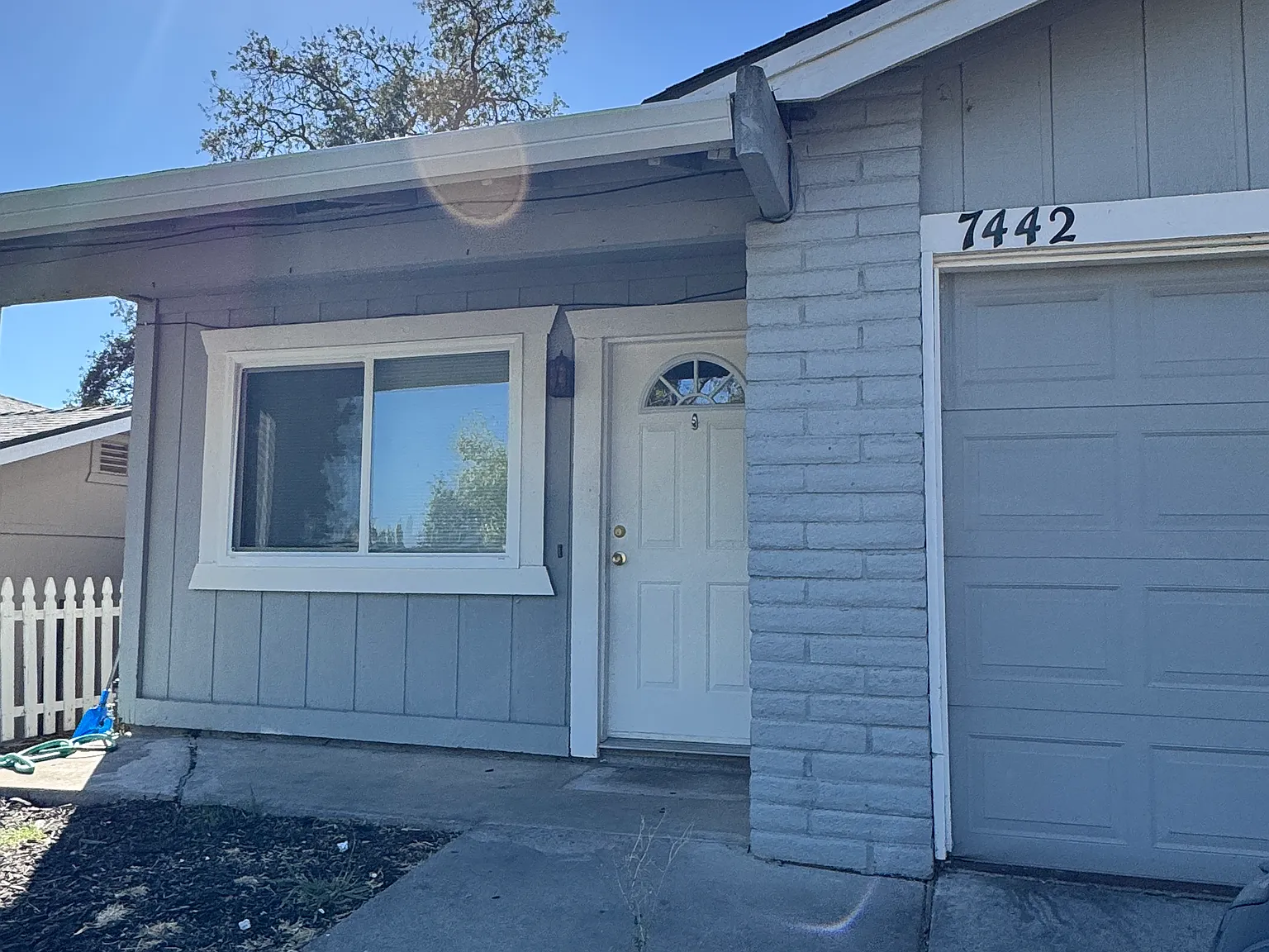 2 bed, 1064 sqft, $2,200 — Photo 1
