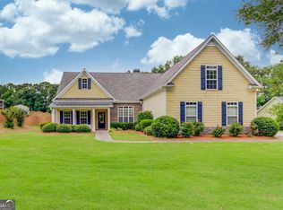 289 Downing St, Hoschton, GA 30548