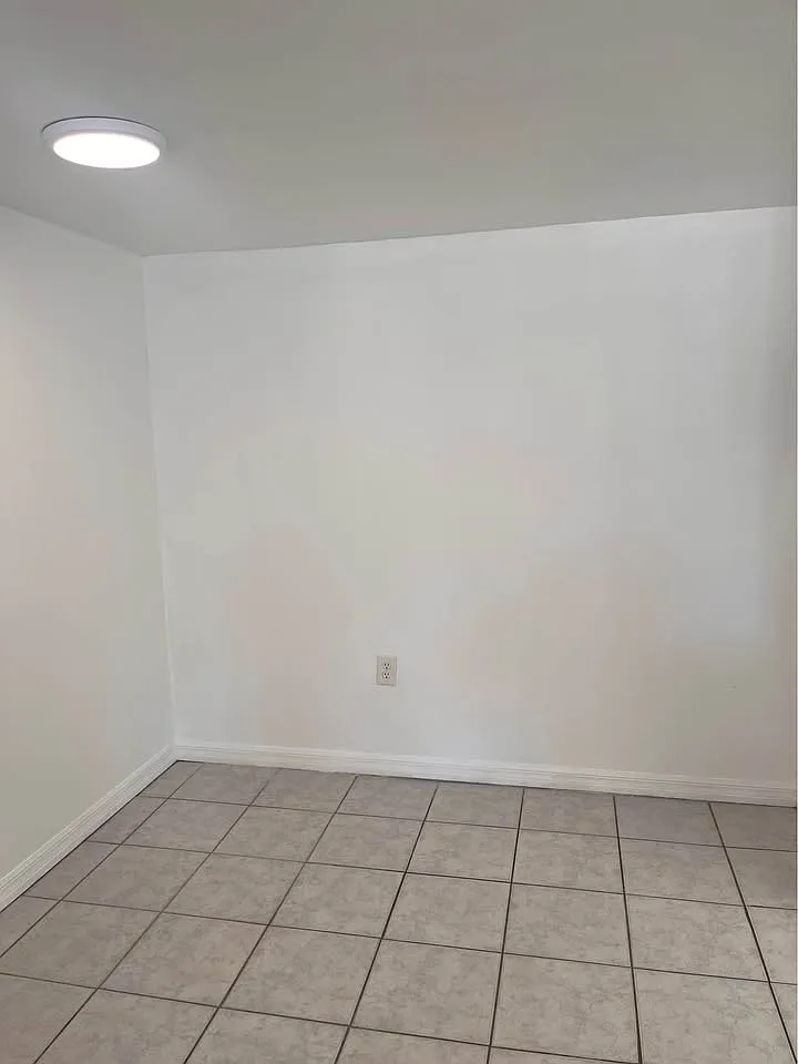 1316 NW 24th Ave — Photo 3