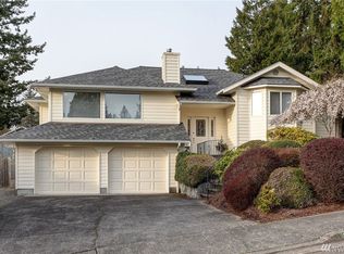 3303 Iowa Dr, Bellingham, WA 98229