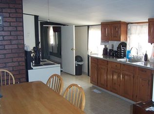 996 Point Rd, Marion, MA 02738