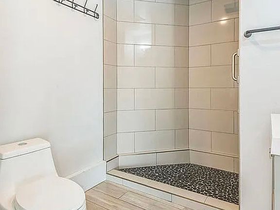 5th image of 12023 Herbert St