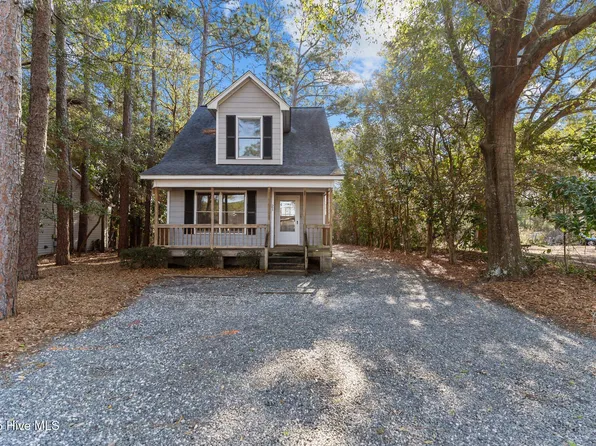 21 Charter Drive, Wilmington, NC 28403