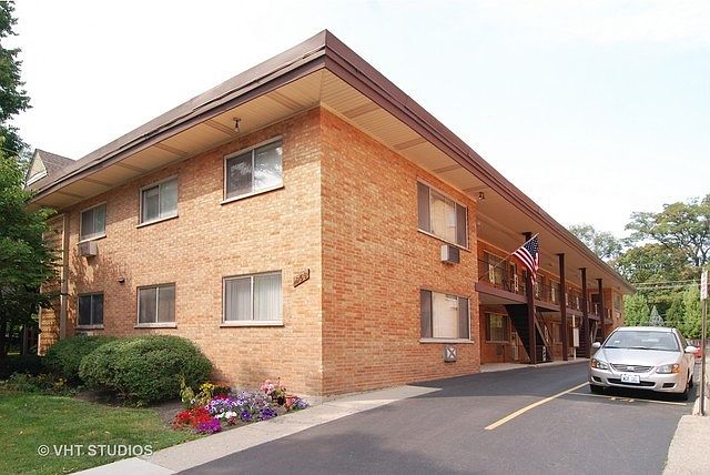 1st image of 938 Ontario St APT 9