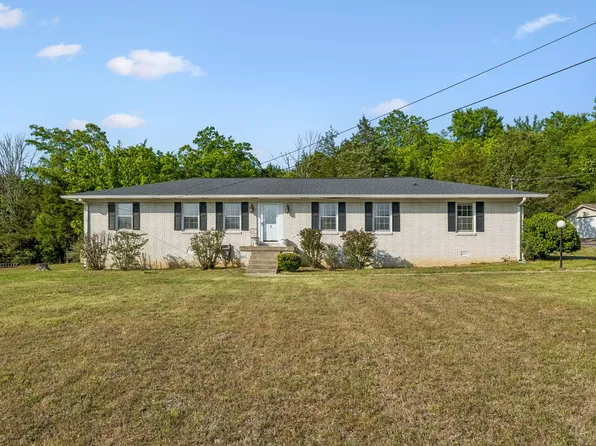 212 Dixon Springs Hwy, Carthage, TN 37030