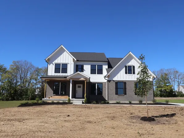 1649 Longmeadow Dr, Lebanon, OH 45036