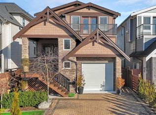 221 Campbell St, New Westminster, BC V3M 5K8