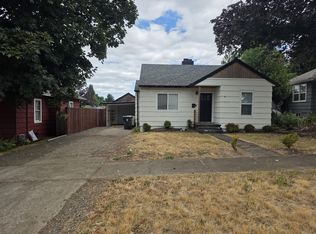 1340 SW Hayter St, Dallas, OR 97338