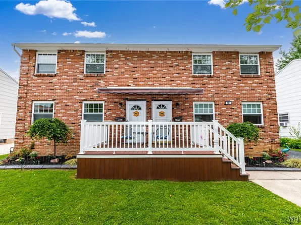 195 Robert Dr, North Tonawanda, NY 14120