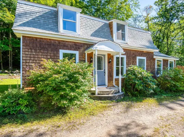 1302 Bald Hill Road, Albany, NH 03818