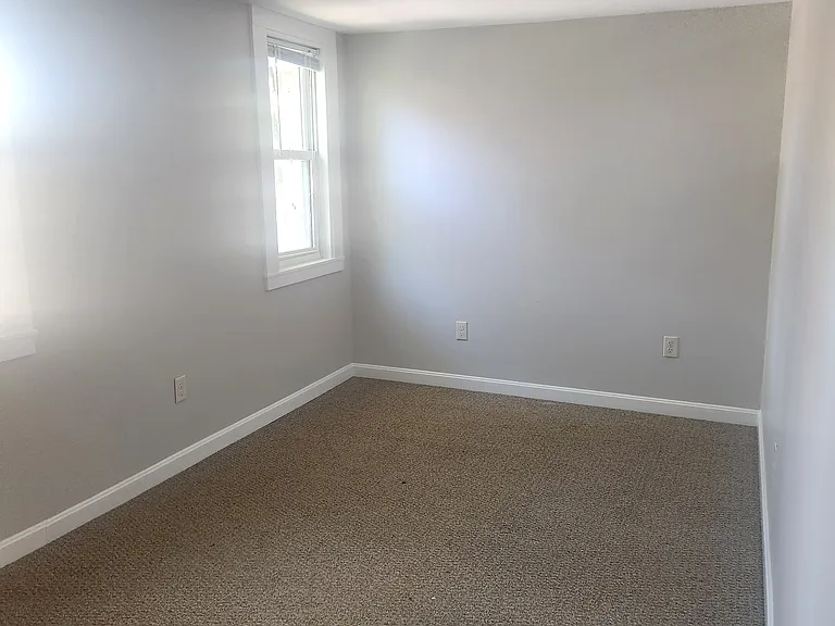 17 Pine St #1 — Photo 7