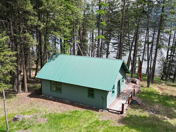 2nd image of 1605 Rogers Lake Rd