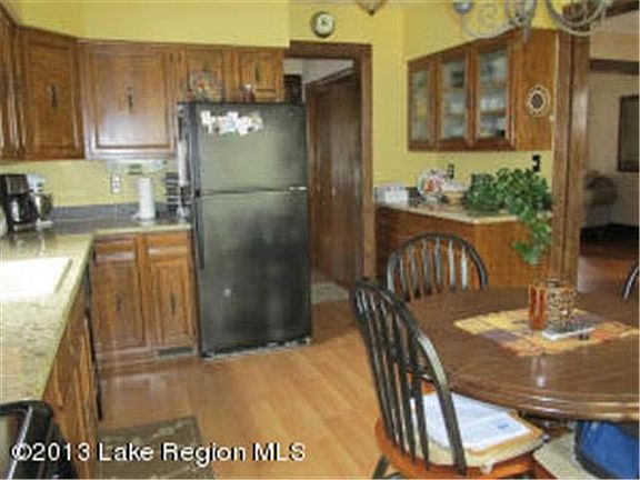 5th image of 824 E Mount Faith Avenue