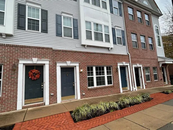 1050 Lamberton St, Trenton, NJ 08611