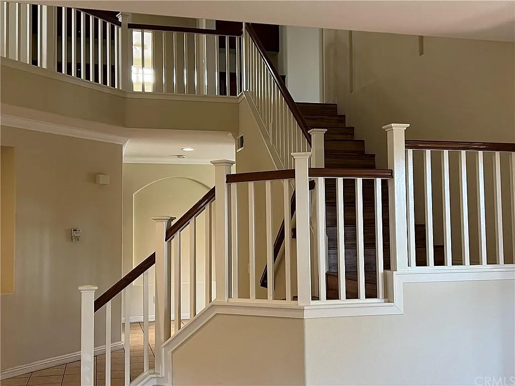 13745 Heatherwood Dr — Photo 3