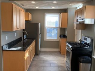 2 Main St, Cumberland, RI 02864