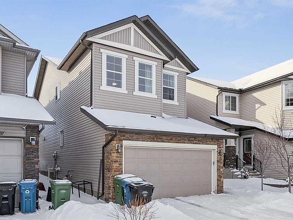 2nd image of 47 E Everbrook Cres SW