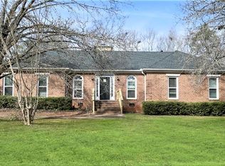 127 Wagon Wheel Cir, Griffin, GA