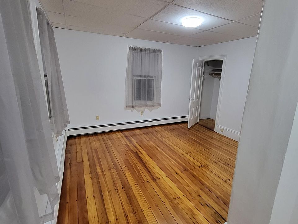 1st image of 64 Lincoln St #2