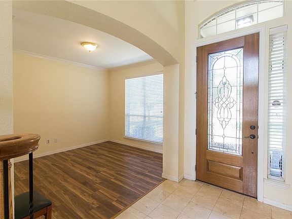5th image of 3832 Winding Forest Dr