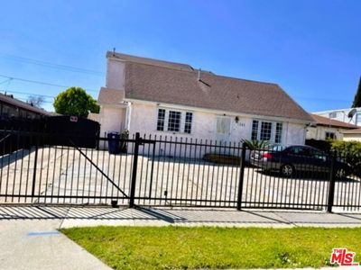 1240 W 101st St, Los Angeles, CA, 90044