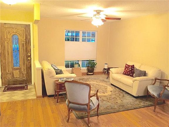 5th image of 1702 Shelbourne Dr
